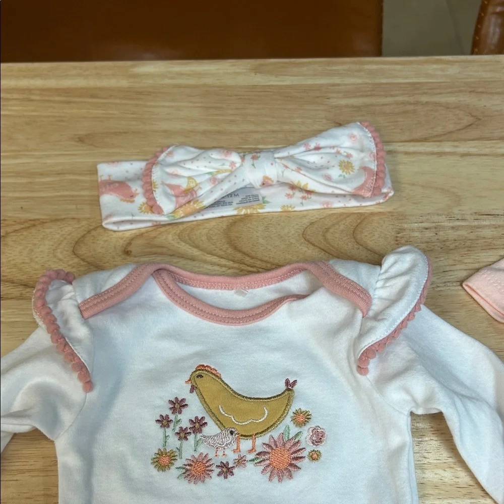 Baby Girls Pink and White Floral & chicken Two-Piece Set